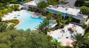 Festival Resort Lakeview Pool Retreat - Image 4