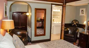 Stow Lodge Hotel - Image 2