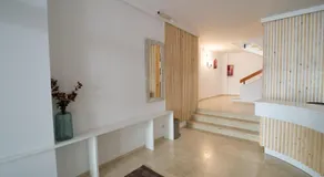Apartamentos Mestret - Image 4