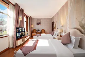 Longshan Villa Haiyue Hotel - Image 4