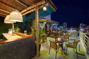 Continent Hotel Danang - Image 5