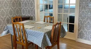 Room only guest accommodation, guest house self catering - Image 3