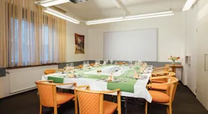 Simon - Hotel & Café - Image 3