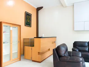 Shabrina Homestay Syariah Terminal Tirtonadi Solo RedPartner - Image 5