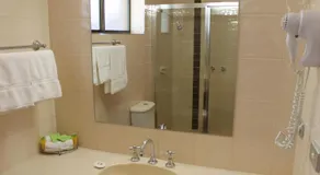 Bakery Hill Motel - Image 2