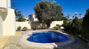 Villa Elegante, with a private pool - Image 5