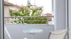 La central Apartments - Image 2