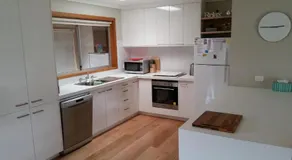 Coastal Cottage - Image 3