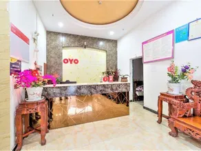 Yajing Theme Hotel - Image 3