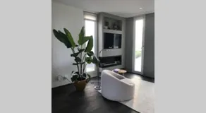 Large and cosy house on the water: free Parking - Image 4