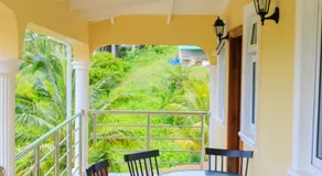 Sy Villa - Image 5