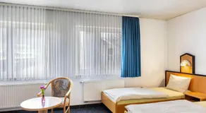Gasthaus, Hotel am Dreienberg - Image 2