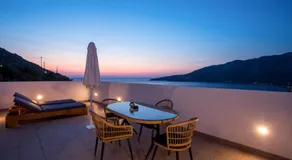 THALASSA - Image 4
