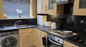 Aldam House - Image 3