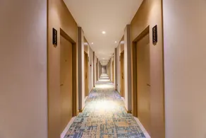 Hanting Hotel Nanjing South Station South Square - Image 4