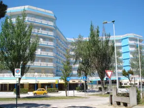 Nice Apartment for 5 people, good location - Image 4