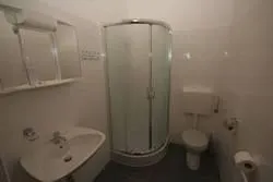 Queens Apartments - Image 4
