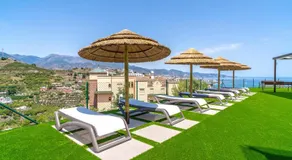 Bayview Hills Deluxe by Casasol - Image 4