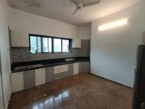 4bhk lonvla bunglow rs1000ph - Image 4