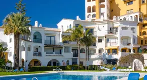 FASCINANTE Hogar en Cabo Pino en MARBELLA - Image 3