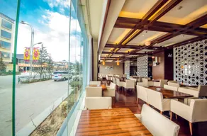 Moonlight International Hotel Shangri-la Dukezong Ancient City - Image 5