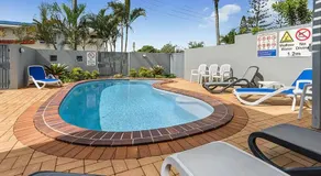 Salty Breeze - Rooftop Terrace & Jacuzzi - Image 5