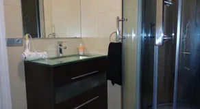 Albergue Aqua Portomarin - Image 2