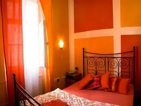 Fluxus Hostel - Image 2