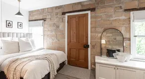 Mickle Cottage - Image 2