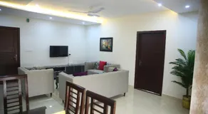 Gulberg Suites - Image 4