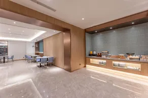 Hanting Hotel Nanjing South Station South Square - Image 2