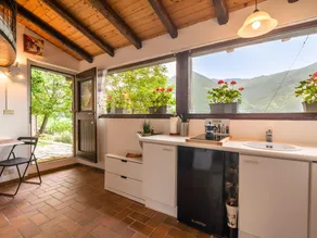 Romantic Holiday Home in Italian Lakes with Garden - Image 5