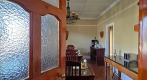 Royal Guest House - Image 5