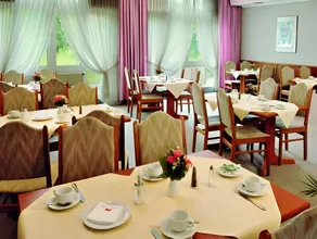 Hotel Alina - Image 2