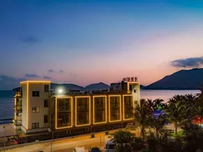 Shili Yintan Hotel - Image 2