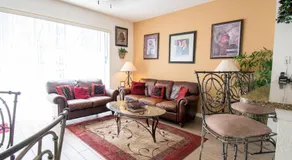 NEW - Enjoy your stay at this beautiful Townhome - Image 4