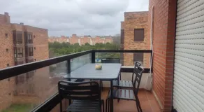 Apartmento con parking y piscina Madrid barajas ifema metropolitano - Image 3