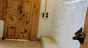 Cob House - Image 5