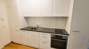 Zurich City Center Apartments next to Zurich HB Main Train Station LA - Self Checkin - Image 4