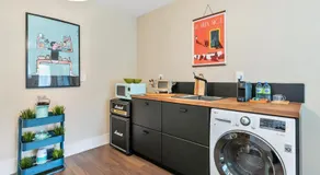 Boutique - Image 4
