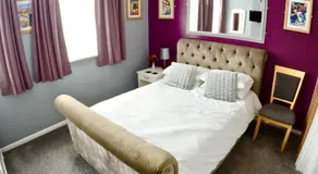 O'Gradys Hotel - Image 2