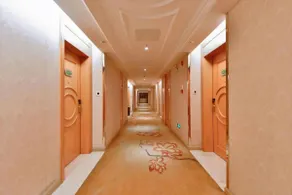 Vienna 3 Best Hotel Luoding Chuangyue Building - Image 5