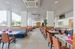 Ginger Surat City Centre - Image 4