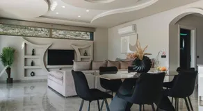 Mat Luxury Villa - Image 4