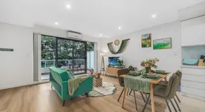Brand new wood floor apartment located in Wolli Creek - Image 3