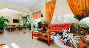 Hotel Loula Rooms and Apartments - Image 2