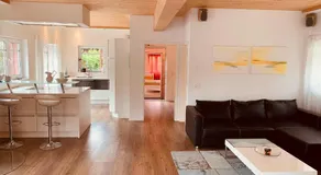 Al Porto Fantastic Lake & Mountain View Apartment - Image 4