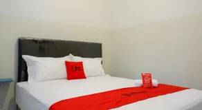 RedDoorz near Tamansari Shopping Center Salatiga - Image 2