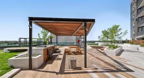 Skyview1-Bed, Infinity Pool, Cinema, Gym & BBQ - Image 4