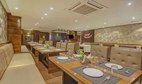 Hotel Radiant - Image 2